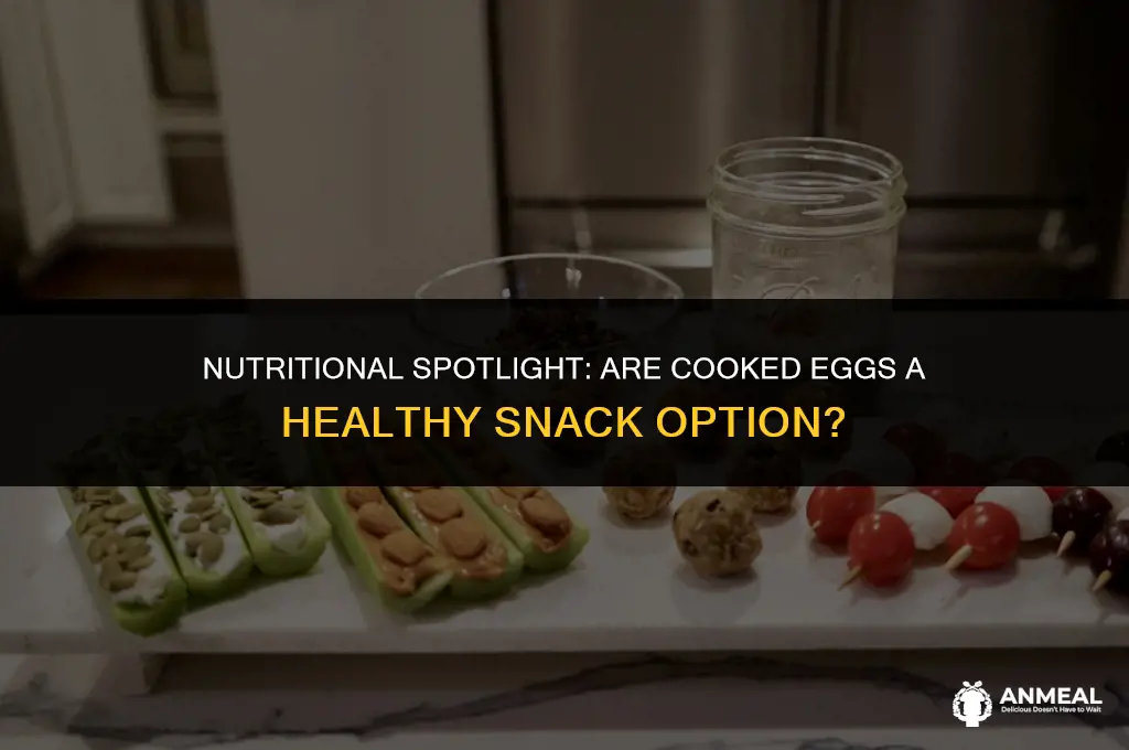 are cooked eggs a healthy snack