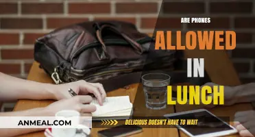 Debating Device Etiquette: Phones at Lunch - Yay or Nay?