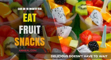 Tiny Tots and Fruit Treats: Snacking Safely at 18 Months