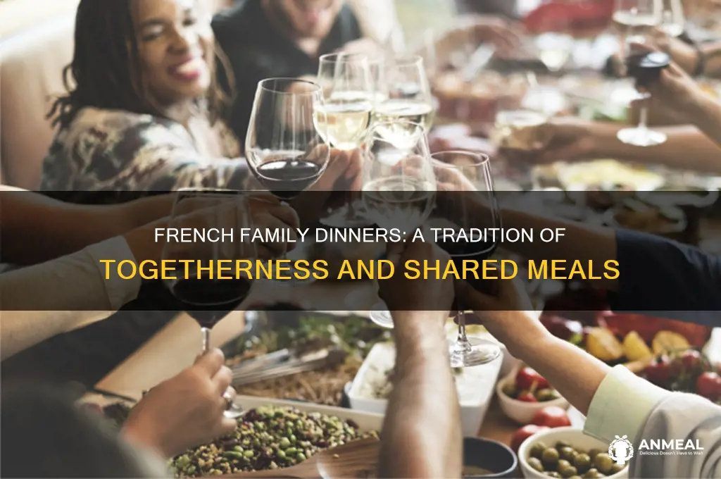 do french families have dinner together