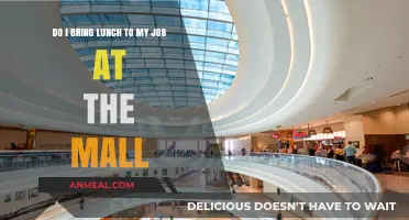Should I Pack Lunch for My Mall Job? Pros and Cons