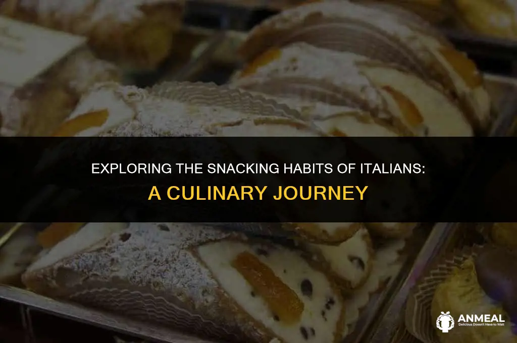 do italians eat snacks
