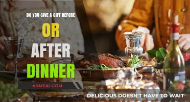 When to Gift: Before or After Dinner Etiquette Explained