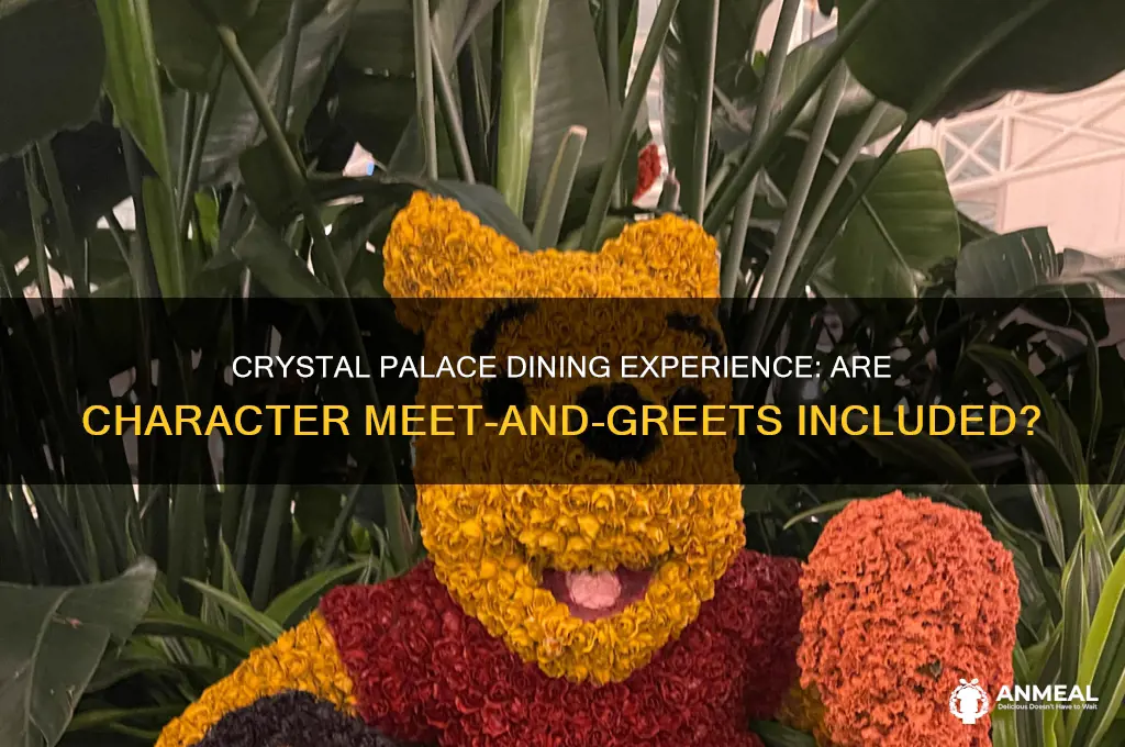 does crystal palace have characters at dinner