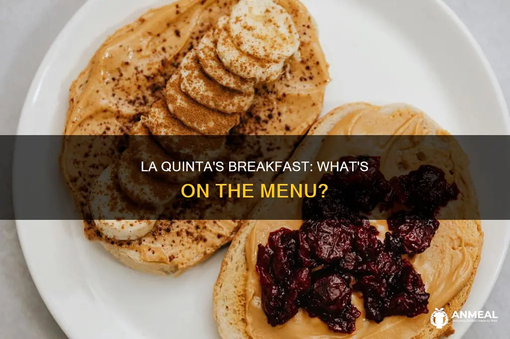 does la quinta have complimentary breakfast