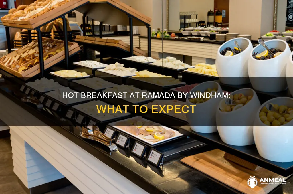 does ramada by windham have hot breakfast