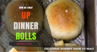 Quick & Easy Tips to Perfectly Heat Up Dinner Rolls