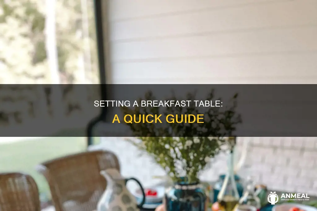 how do you set a table for breakfast