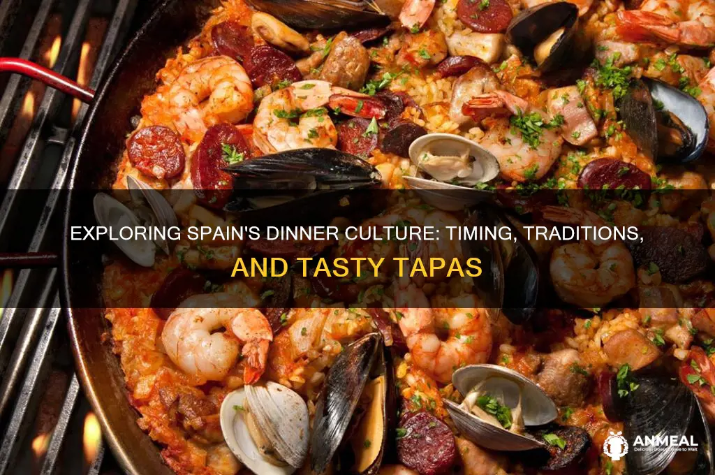 how is dinner in spain