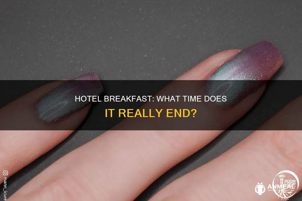 how late do hotel breakfast last