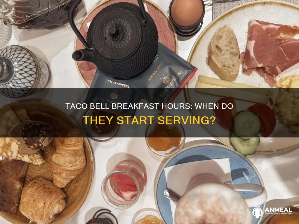 how late is taco bell breakfast