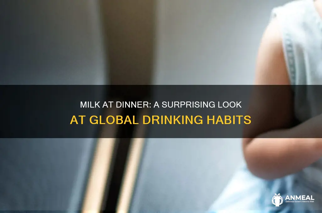 how many people drink milk at dinner