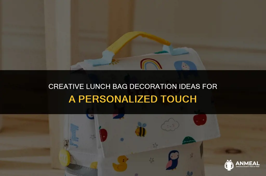 how to decorate a lunch bag