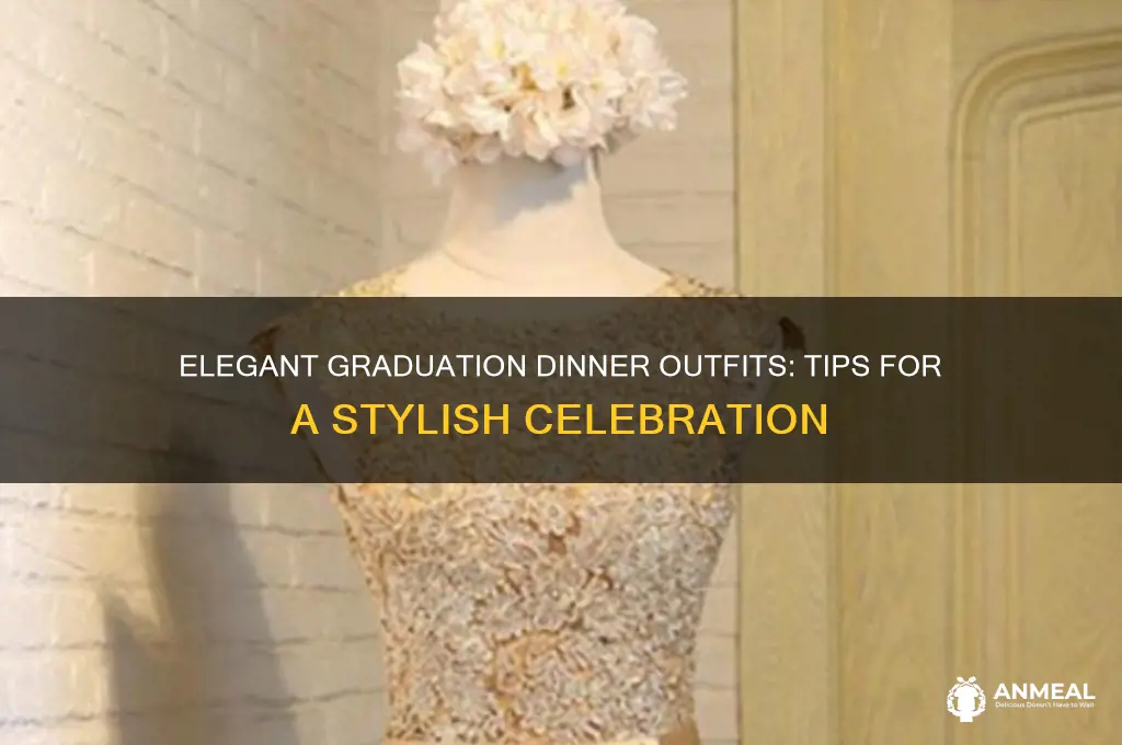 how to dress for a graduation dinner