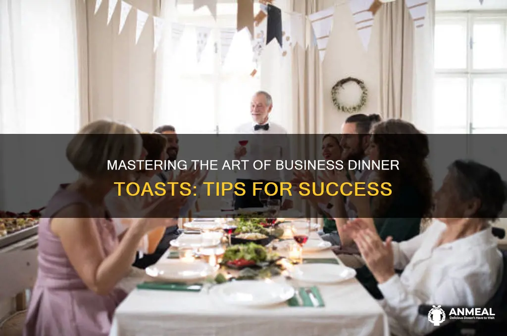 how to give a toast at a business dinner