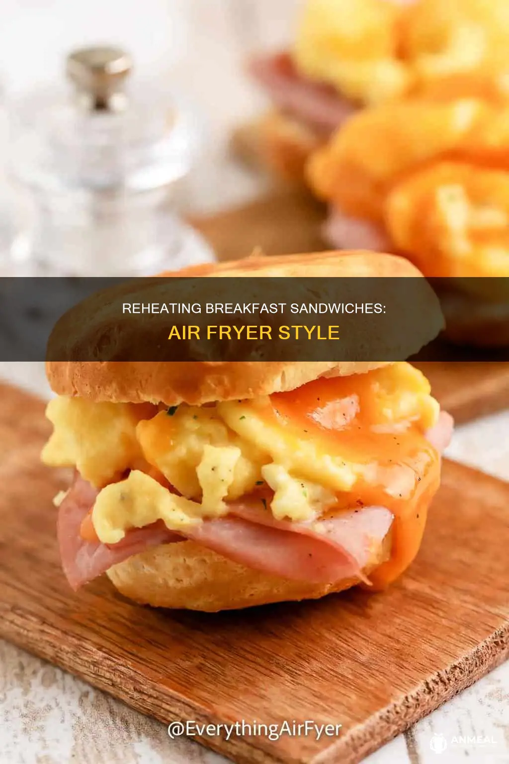 how to reheat breakfast sandwich in air fryer