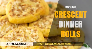Mastering Crescent Dinner Rolls: Easy Rolling Techniques for Perfect Results