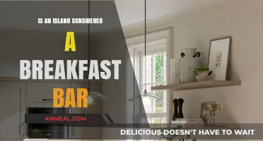 Islands vs. Breakfast Bars: Unraveling the Kitchen Design Debate