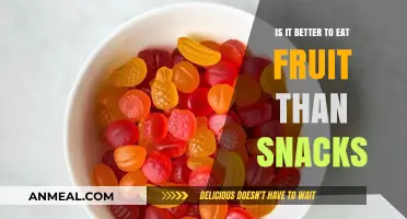 Fruit vs. Snacks: Which is the Healthier Choice?