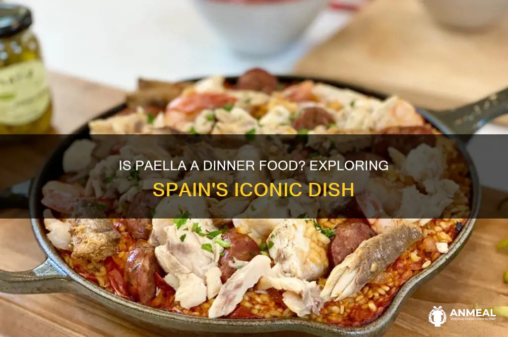 is paella a dinner food