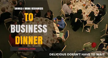 Should You Bring Resources to a Business Dinner? Etiquette Tips