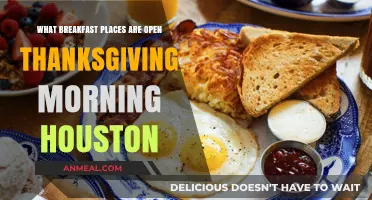 Houston's Cozy Thanksgiving Breakfast Spots Open Early Morning