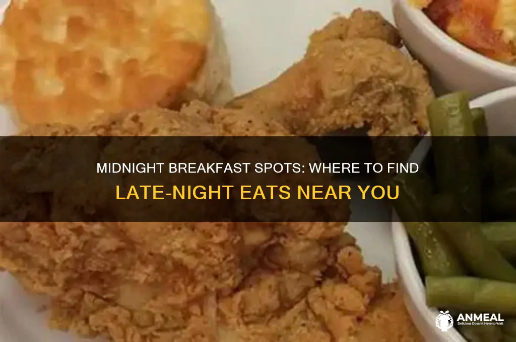 what breakfast places are open until midnight