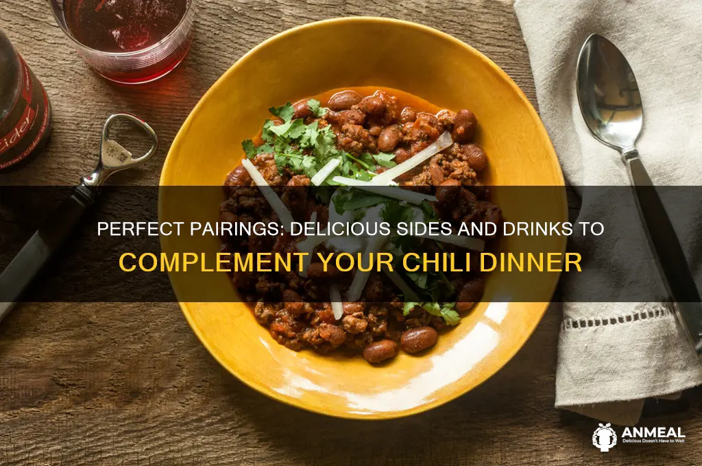 what compliments a chili dinner