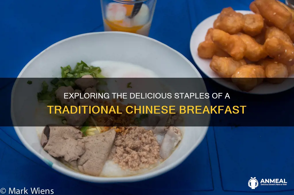 what consists of a traditional chinese breakfast
