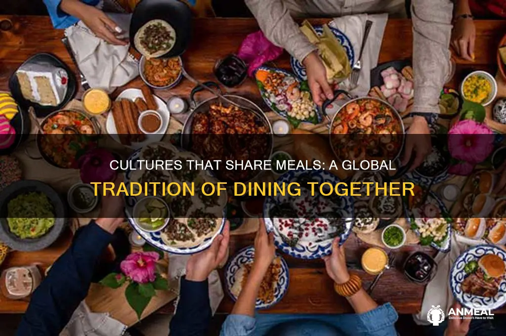 what cultures have dinner together