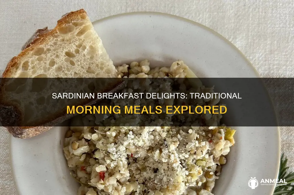 what do sardinians have for breakfast