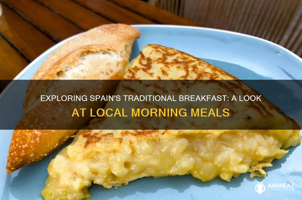 what does a normal breakfast look like in spain