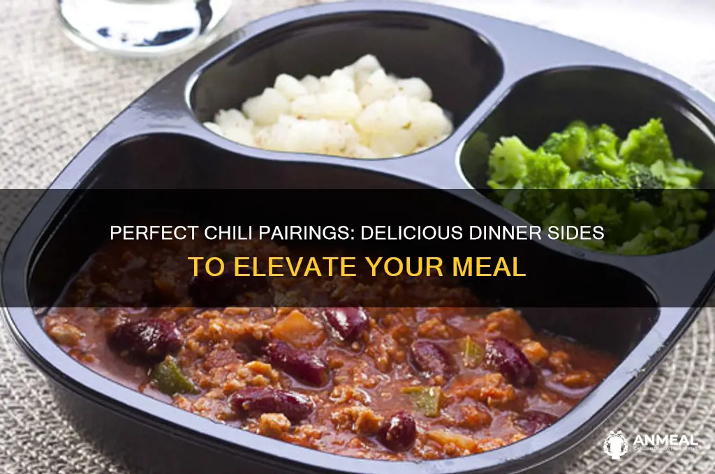 what goes well with chili for dinner