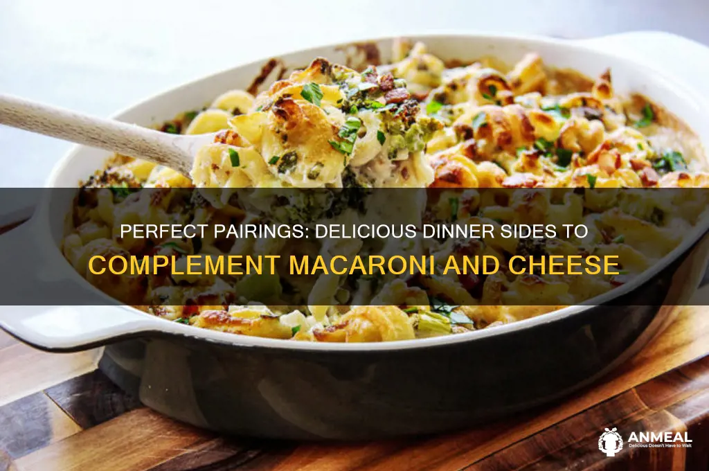 what goes well with macaroni and cheese for dinner