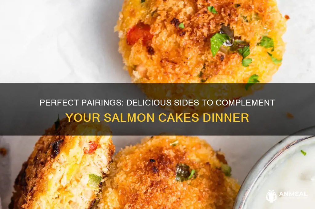 what goes with salmon cakes for dinner