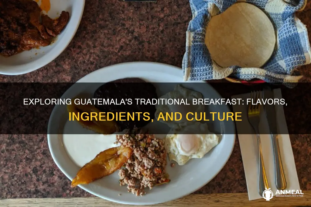 what is a typical breakfast in guatemala