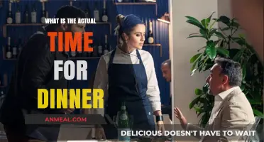 The Perfect Dinner Time: When to Actually Eat Your Evening Meal