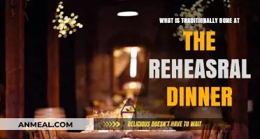 Rehearsal Dinner Traditions: A Guide to Classic Pre-Wedding Celebrations