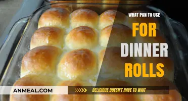 Perfect Dinner Rolls: Choosing the Right Pan for Fluffy Results