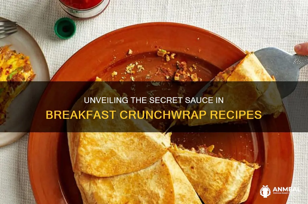 what sauce do they put on breakfast crunchwrap