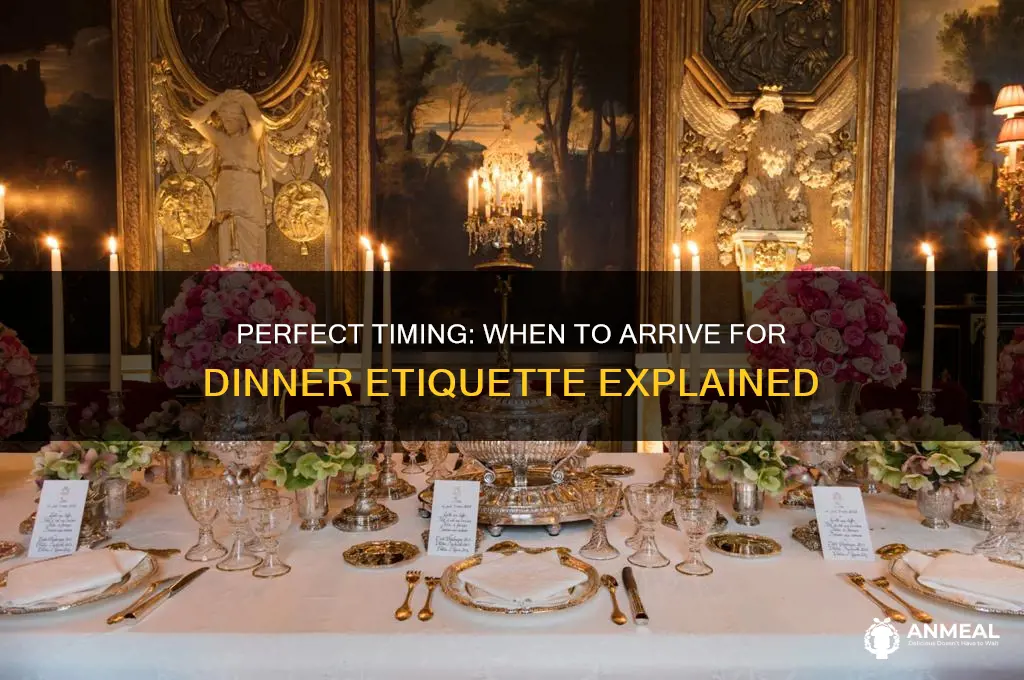 what time to show up to dinner