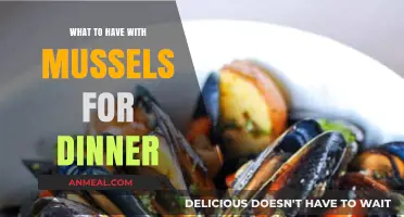 Delicious Mussel Dinner Pairings: Perfect Sides and Wines to Complement