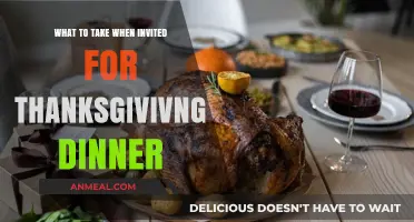 Thanksgiving Dinner Guest Essentials: Thoughtful Gifts and Must-Bring Items