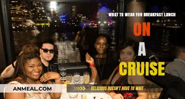 Cruise Dining Attire: Stylish Outfits for Breakfast & Lunch Onboard