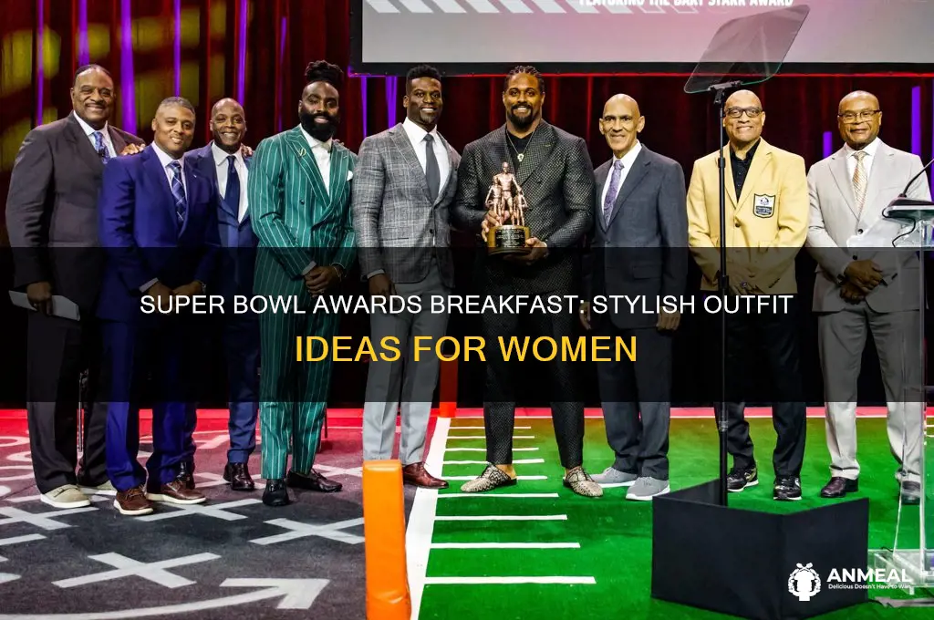 what women wear to a superbowl awards breakfast