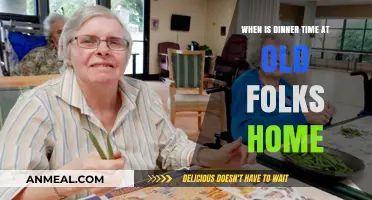 Dinner Time at Old Folks Homes: Schedules and Senior Care Insights