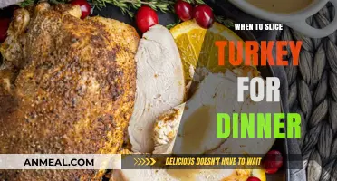 Perfect Turkey Slicing: Timing Tips for a Juicy Dinner