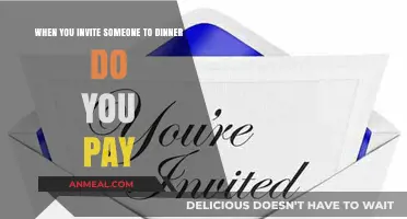 Dinner Etiquette: Who Pays When You Invite Someone?