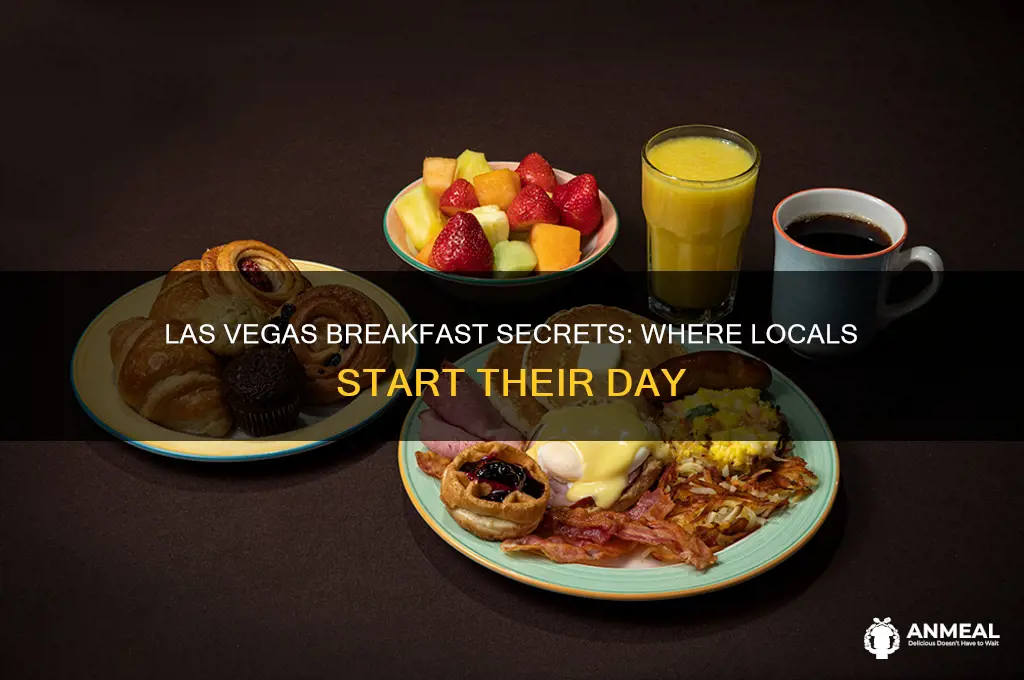 where do the locals go for breakfast in las vegas