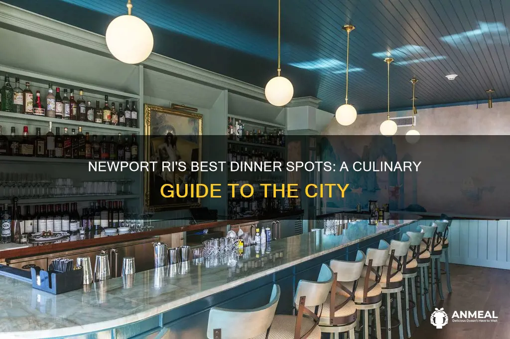 where to have dinner in newport ri